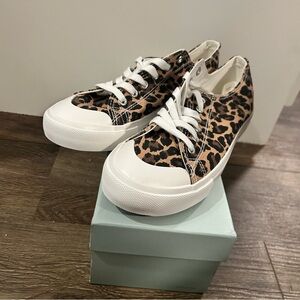 NIB Jenn Ardor Leopard Canvas Lace-Up Sneakers, Size 7.5